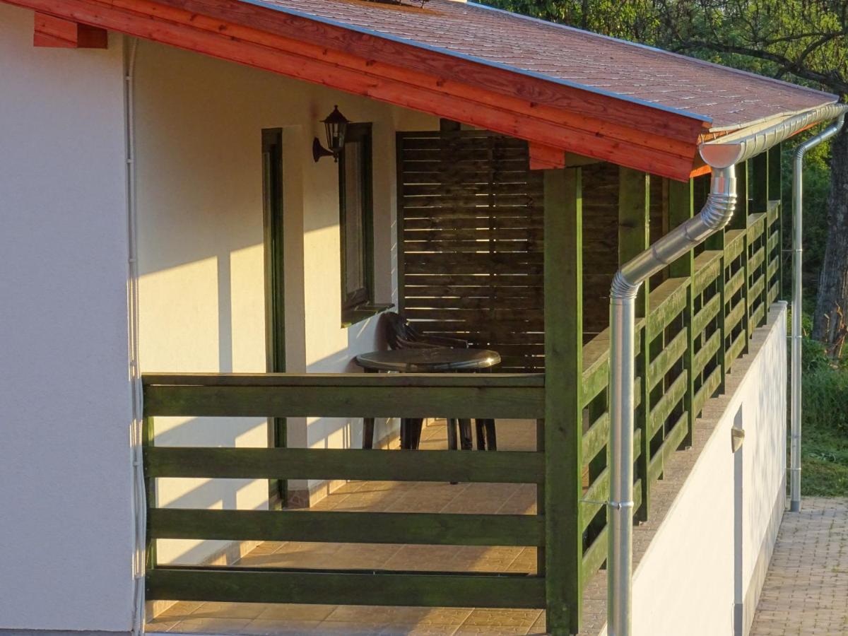 Lispeszentadorján Kisrejtek Apartmanhaz מראה חיצוני תמונה